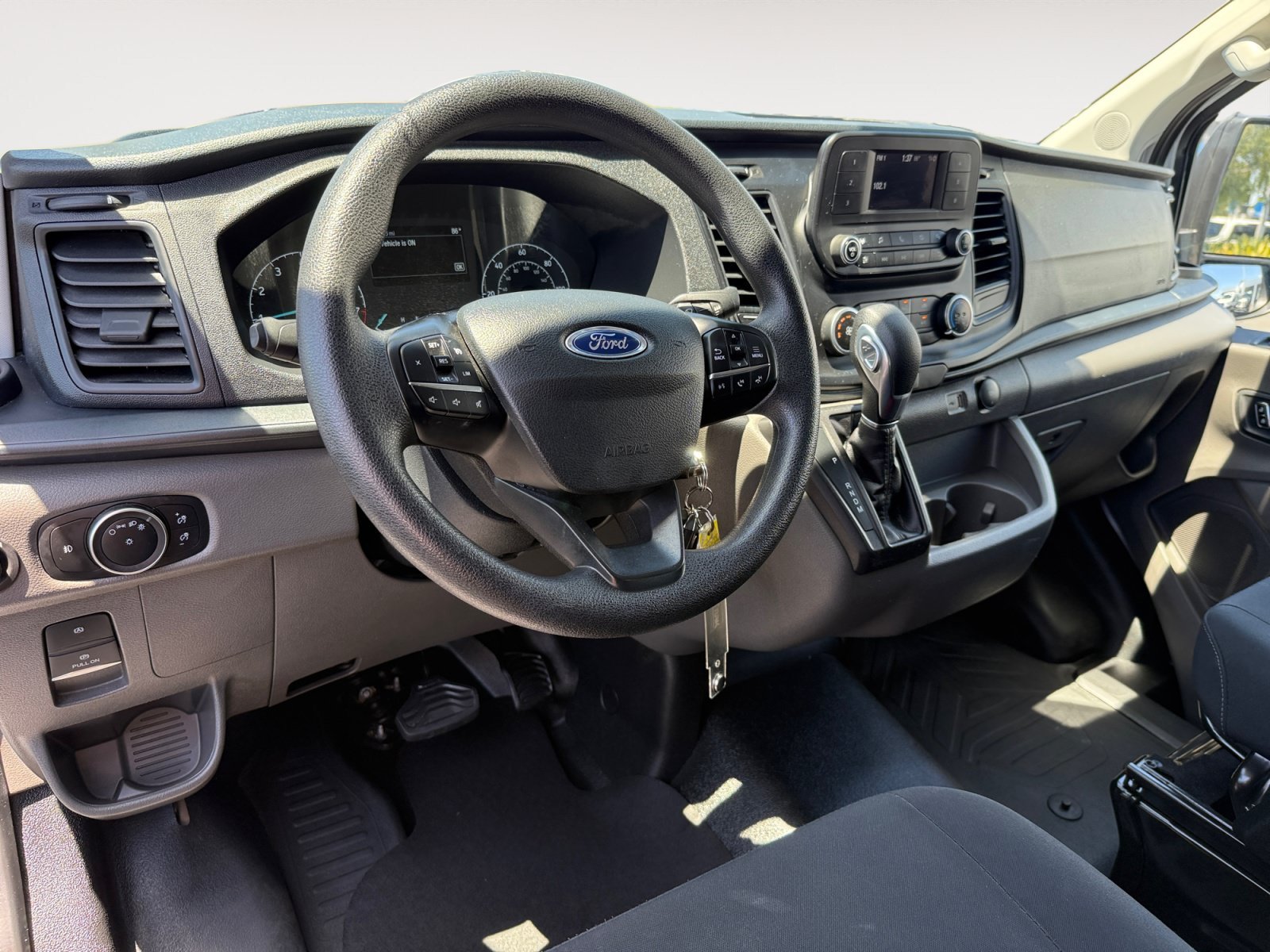 Used 2025 Oxford White Ford Base image 15