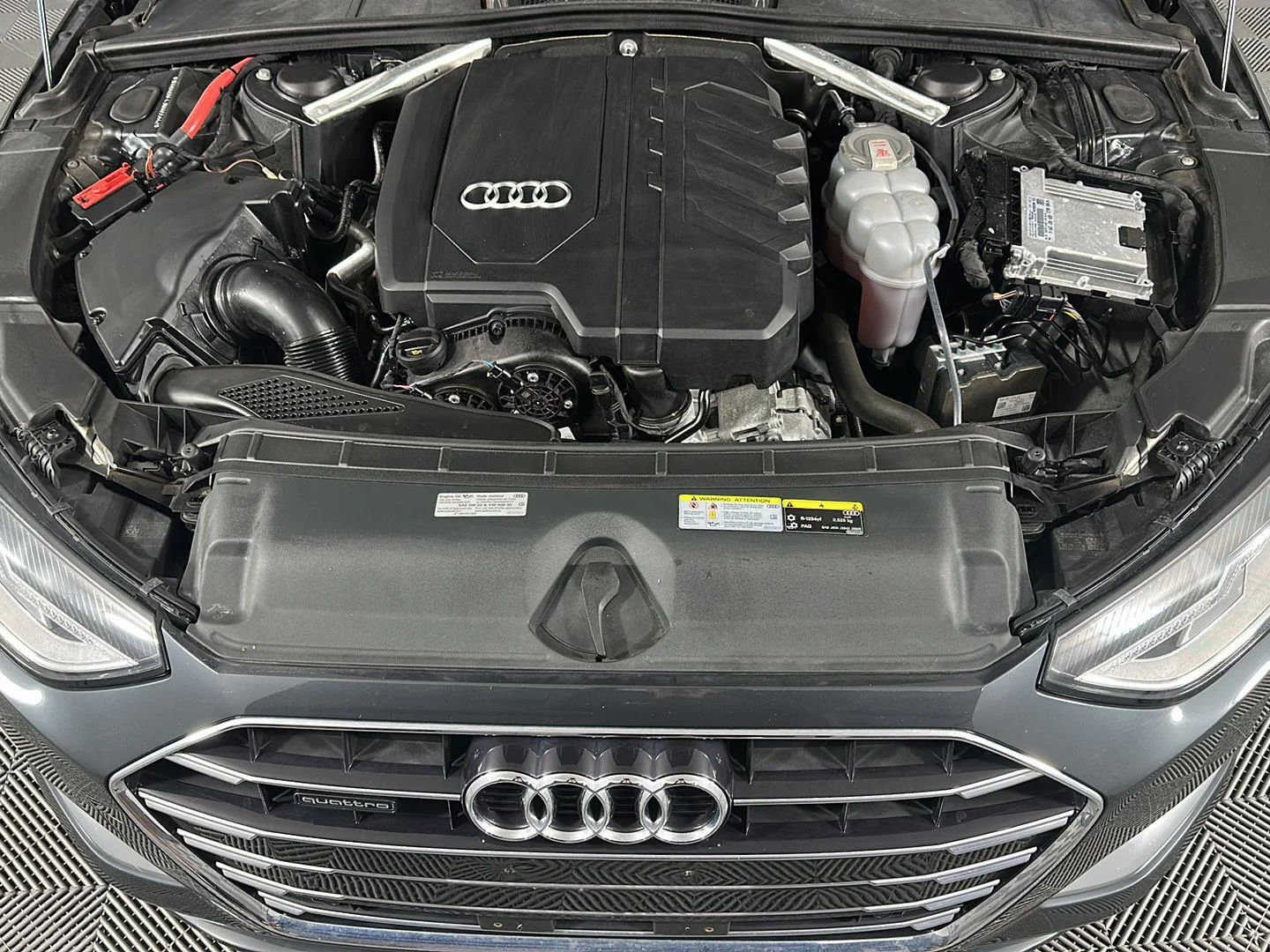 Used 2021 Manhattan Gray Metallic Audi Premium image 3