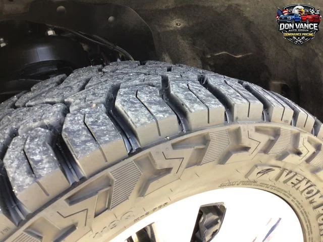 Used 2024 Black Ford XLT image 27