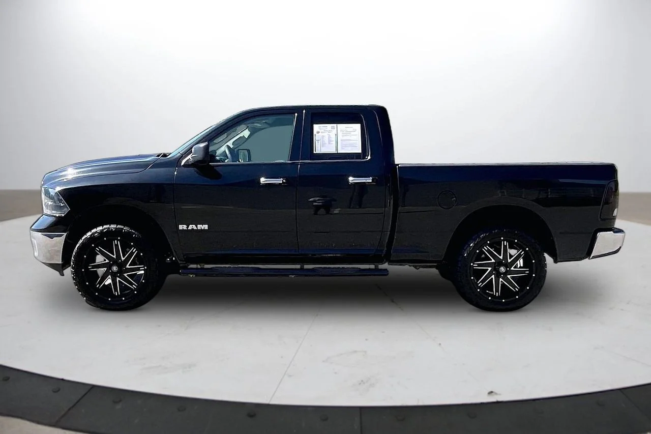 Certified Used 2018 Black Ram SLT image 5