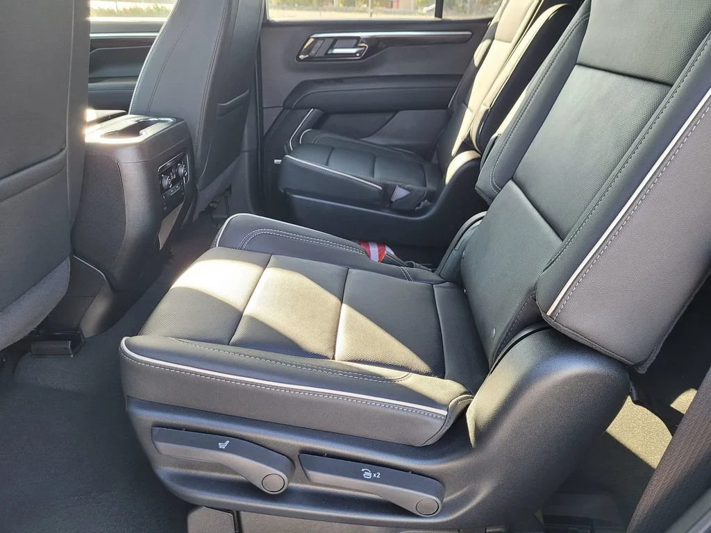 2026 Chevrolet Tahoe Premier - Photo 8
