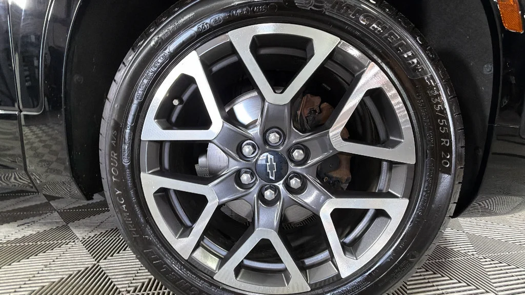 Used 2024 Black Chevrolet RS image 39