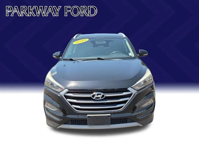 Used 2018 Black Hyundai Sport image 7