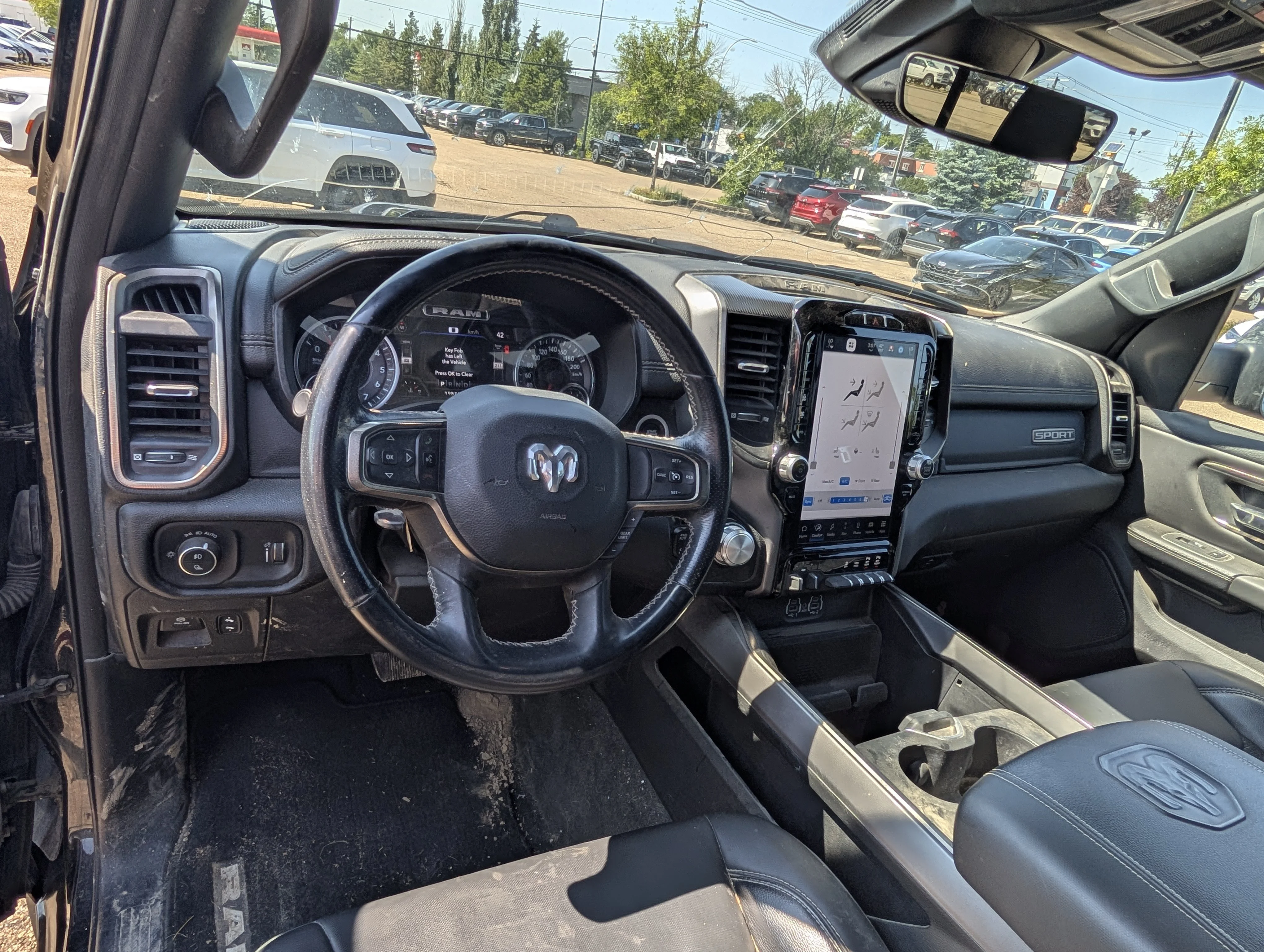 Used 2022 Diamond Black Crystal Pearlcoat Ram Sport image 7