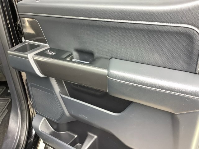 Used 2022 Black Metallic Ford XLT image 19