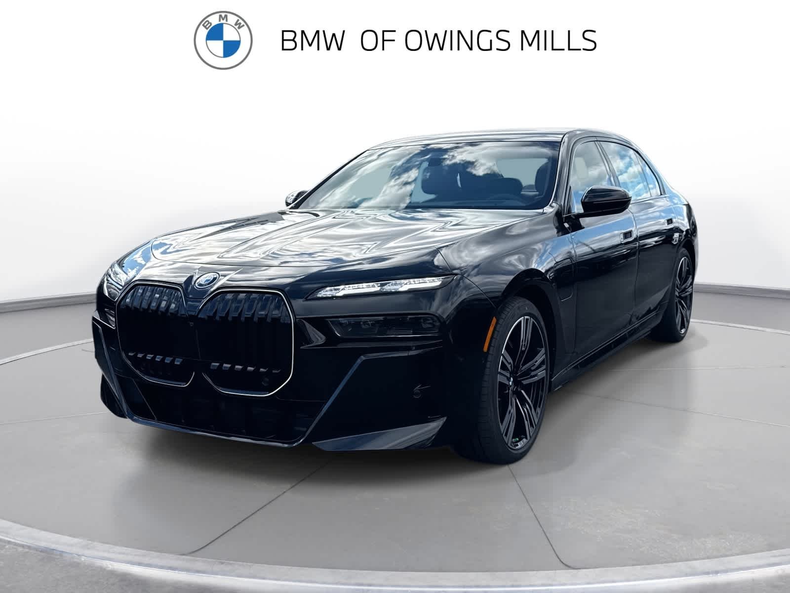 2026 BMW 7 Series 750e xDrive Sedan's photo