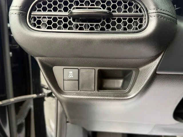 Used 2024  Honda LX image 26