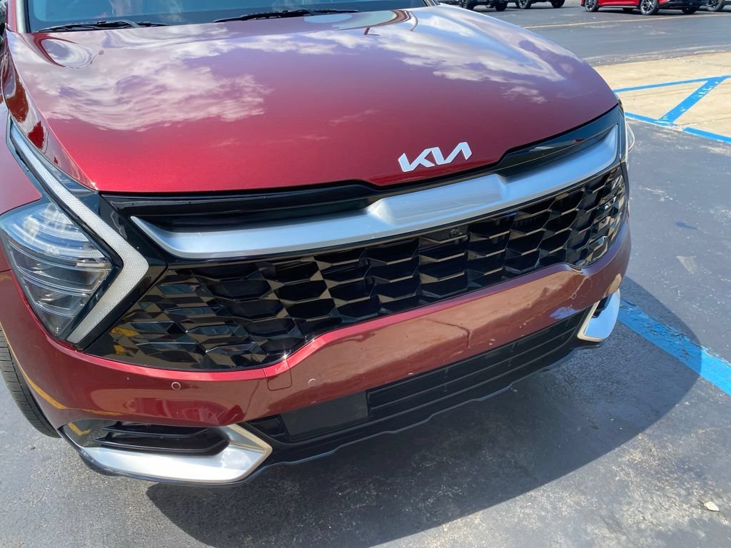Used 2024 Dawning Red Kia SX-Prestige image 8