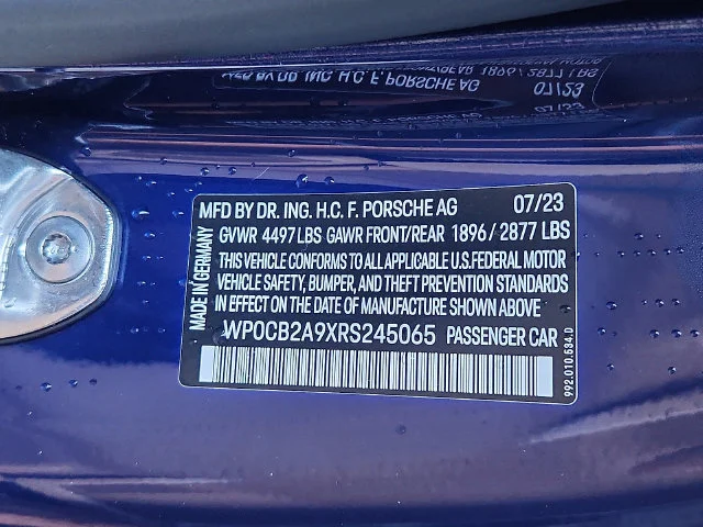 Certified Used 2024 Gentian Blue Metallic   1A Porsche Carrera 4 image 30