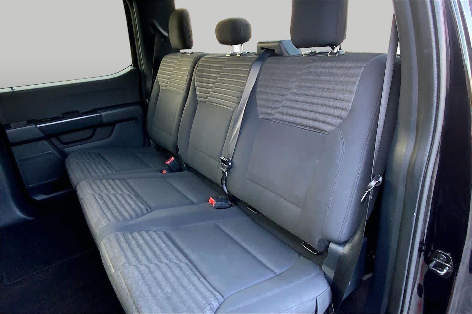 Used 2021 Agate Black Metallic Ford XL image 20