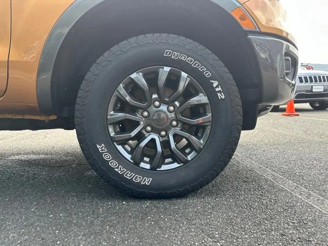 Used 2019 Saber Metallic Ford Lariat image 37