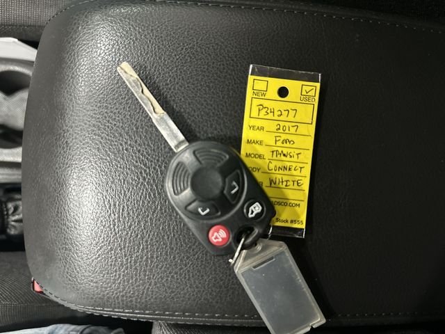 Used 2017 White Ford XL image 33