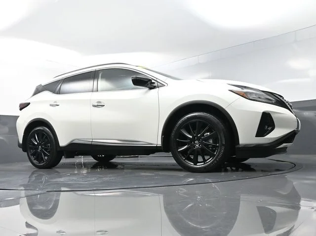 Used 2023 White Nissan SV image 32