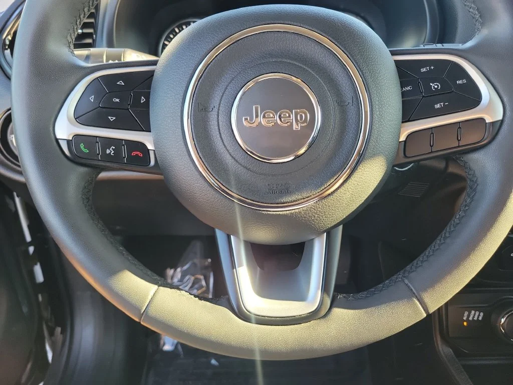 Certified Used 2023 Blue Jeep Altitude image 26