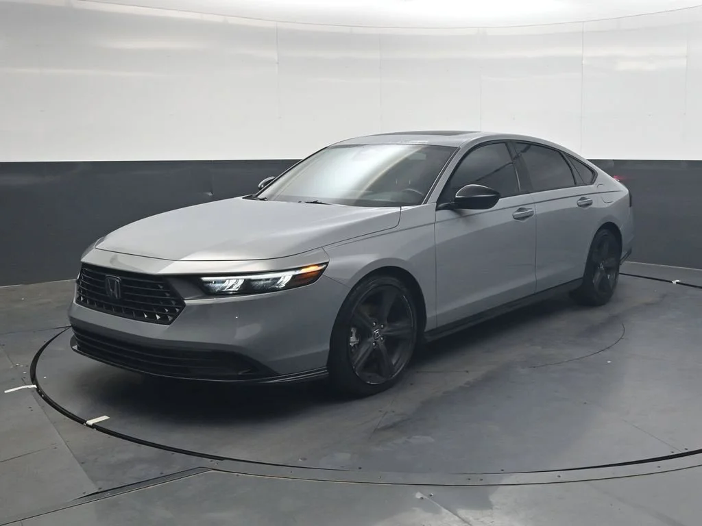 Used 2024  Honda Sport-L image 8