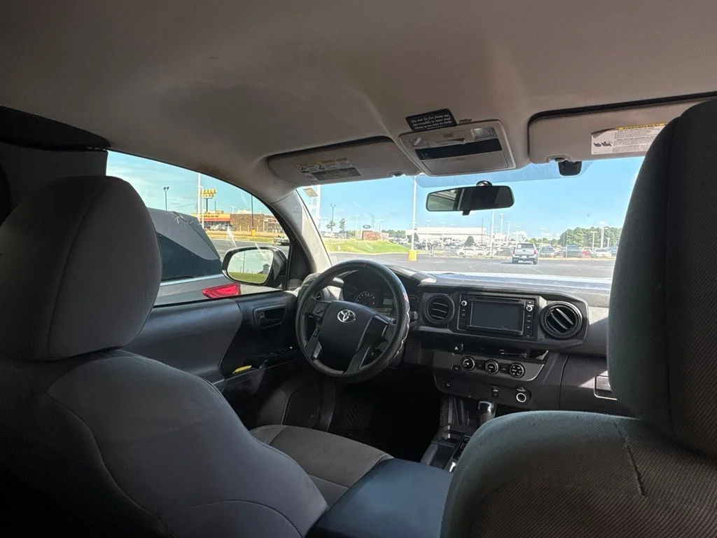 Used 2017 Silver Toyota SR image 7