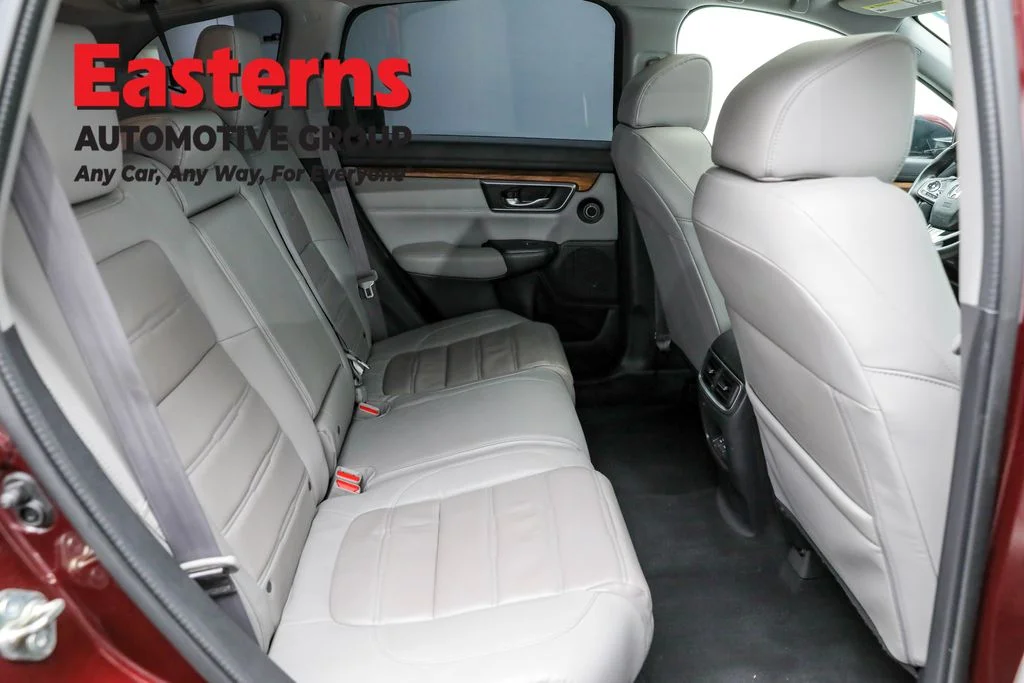 Used 2018 Red Honda Touring image 22