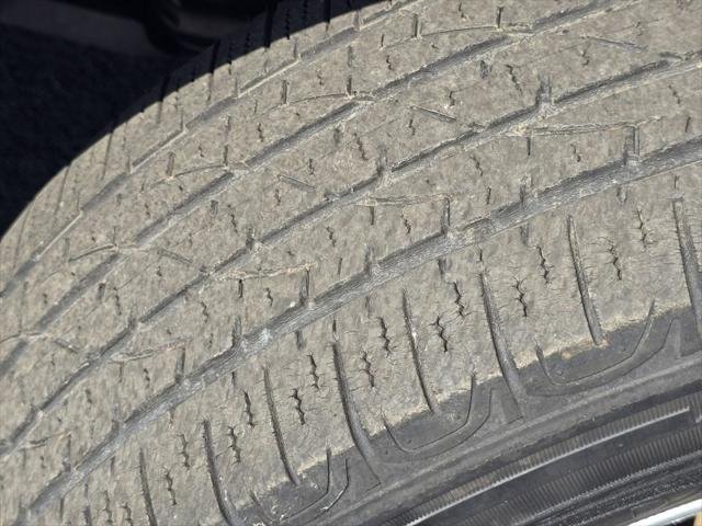 Certified Used 2020 SILVER SKY METALLIC Toyota  image 8