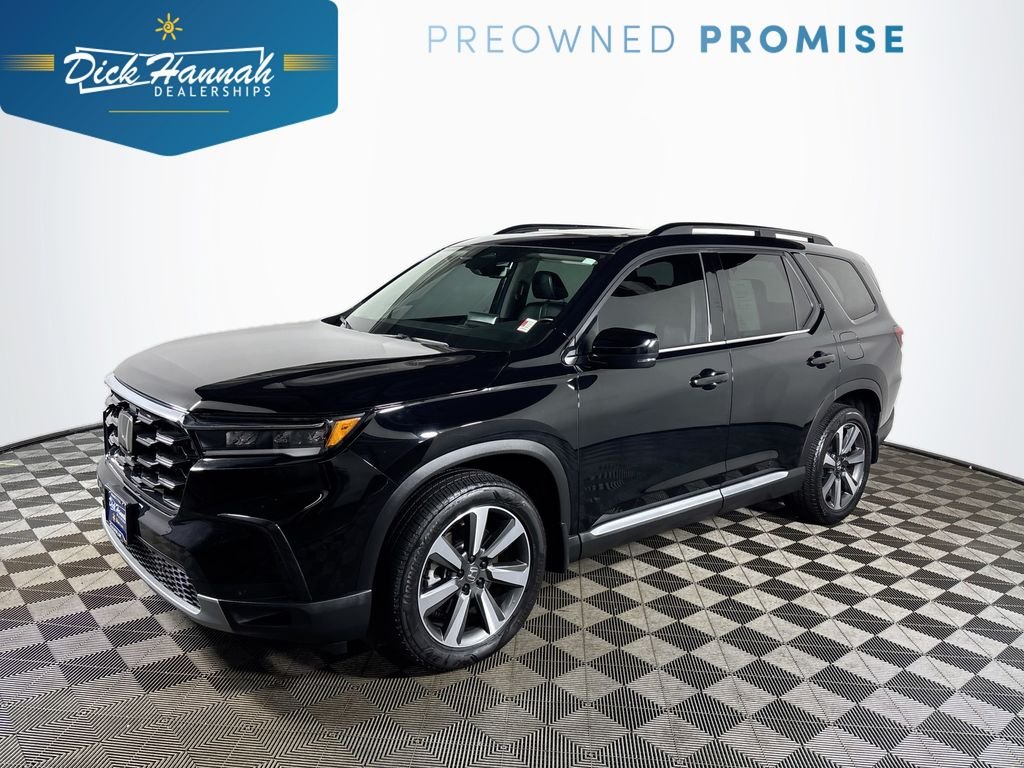 Used 2024 Crystal Black Pearl Honda Touring image 1
