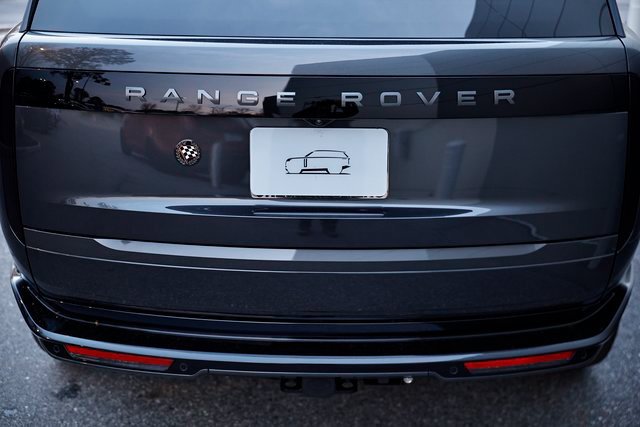 2026 Land Rover Range Rover SE - Photo 9