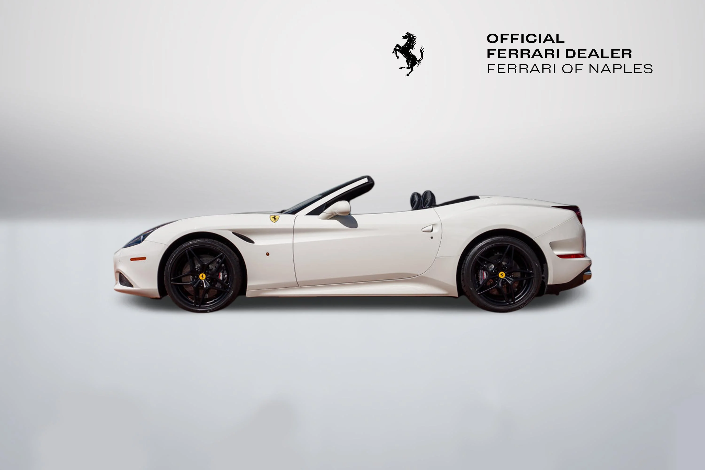 Used 2015 Bianco Avus Ferrari T image 3