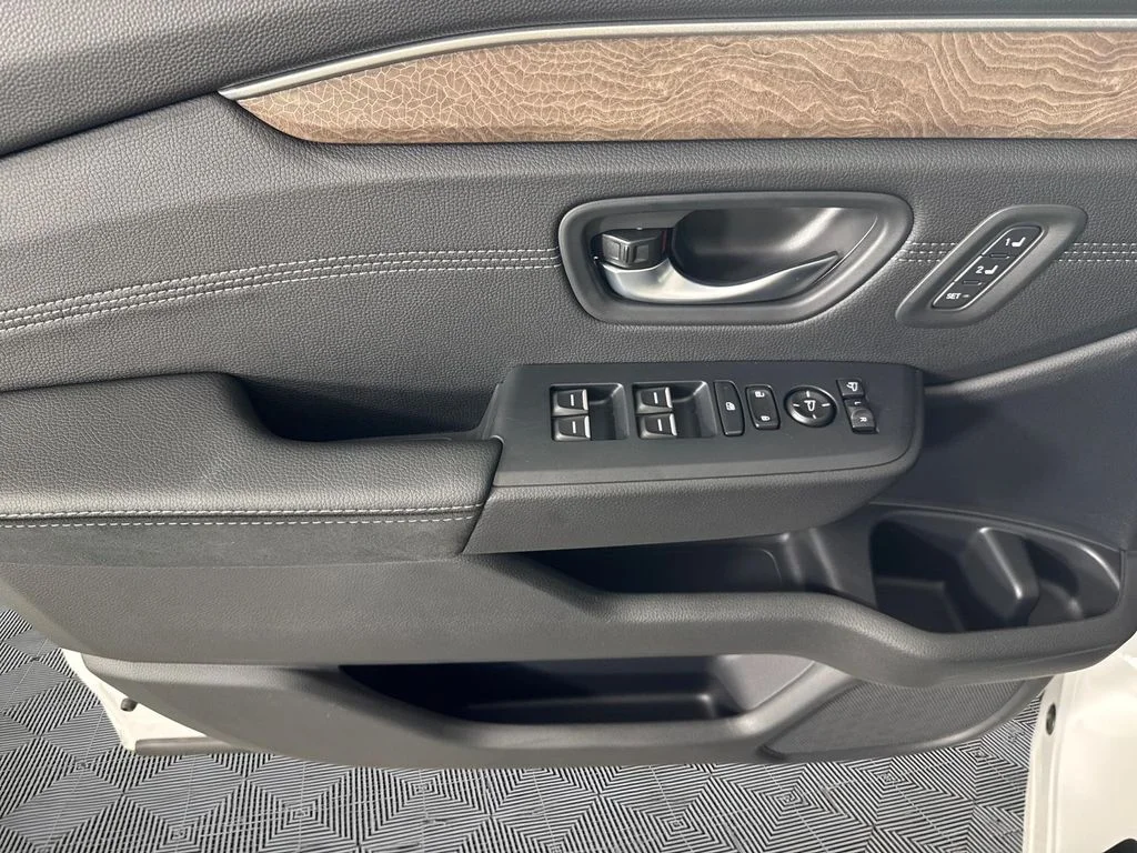 2026 Honda Pilot Elite - Photo 17