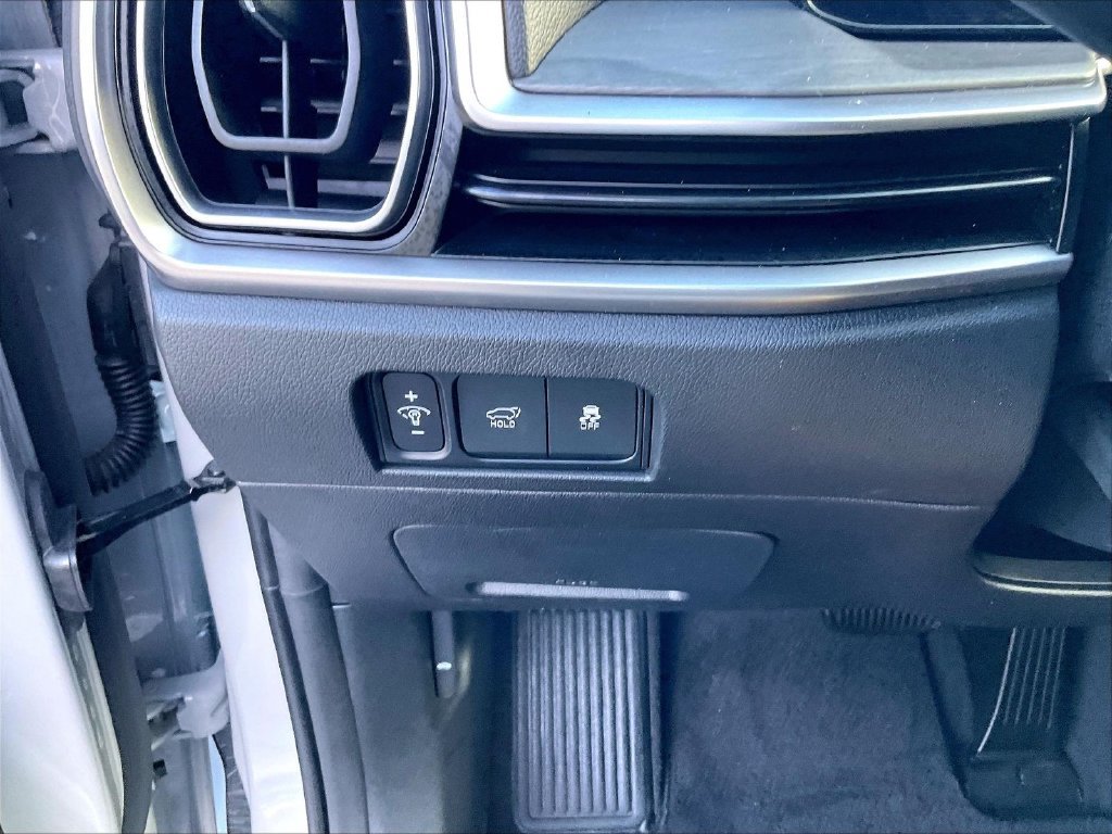 Used 2024 Gray Kia X-Line EX image 27