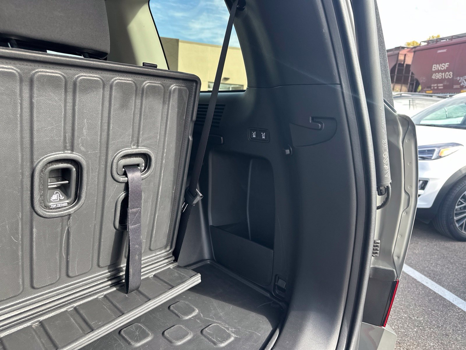 Certified Used 2026 Gray Hyundai SE image 25