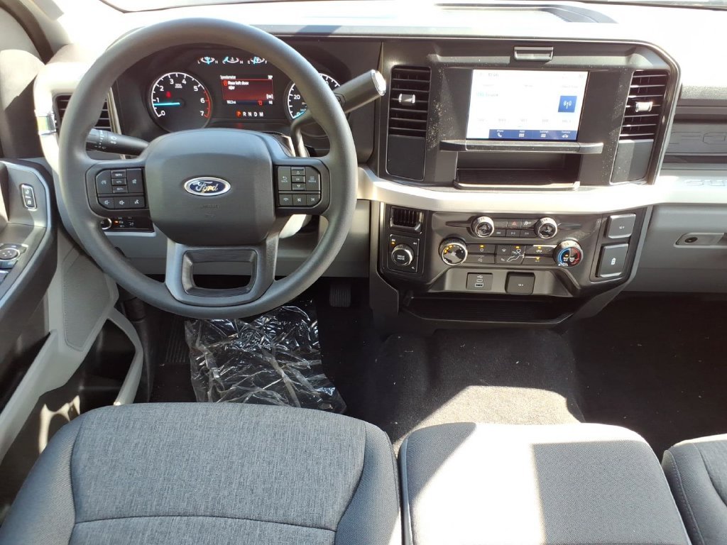 2026 Ford F-250 Super Duty XL - Photo 14