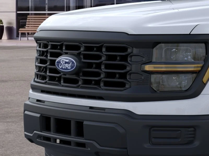 New 2026 Oxford White Ford XL image 40