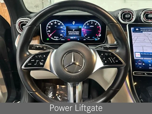 Used 2023  Mercedes-Benz GLC 300 image 19