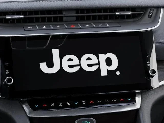 New 2026 Bright White Clear-Coat Exterior Paint Jeep Laredo image 20