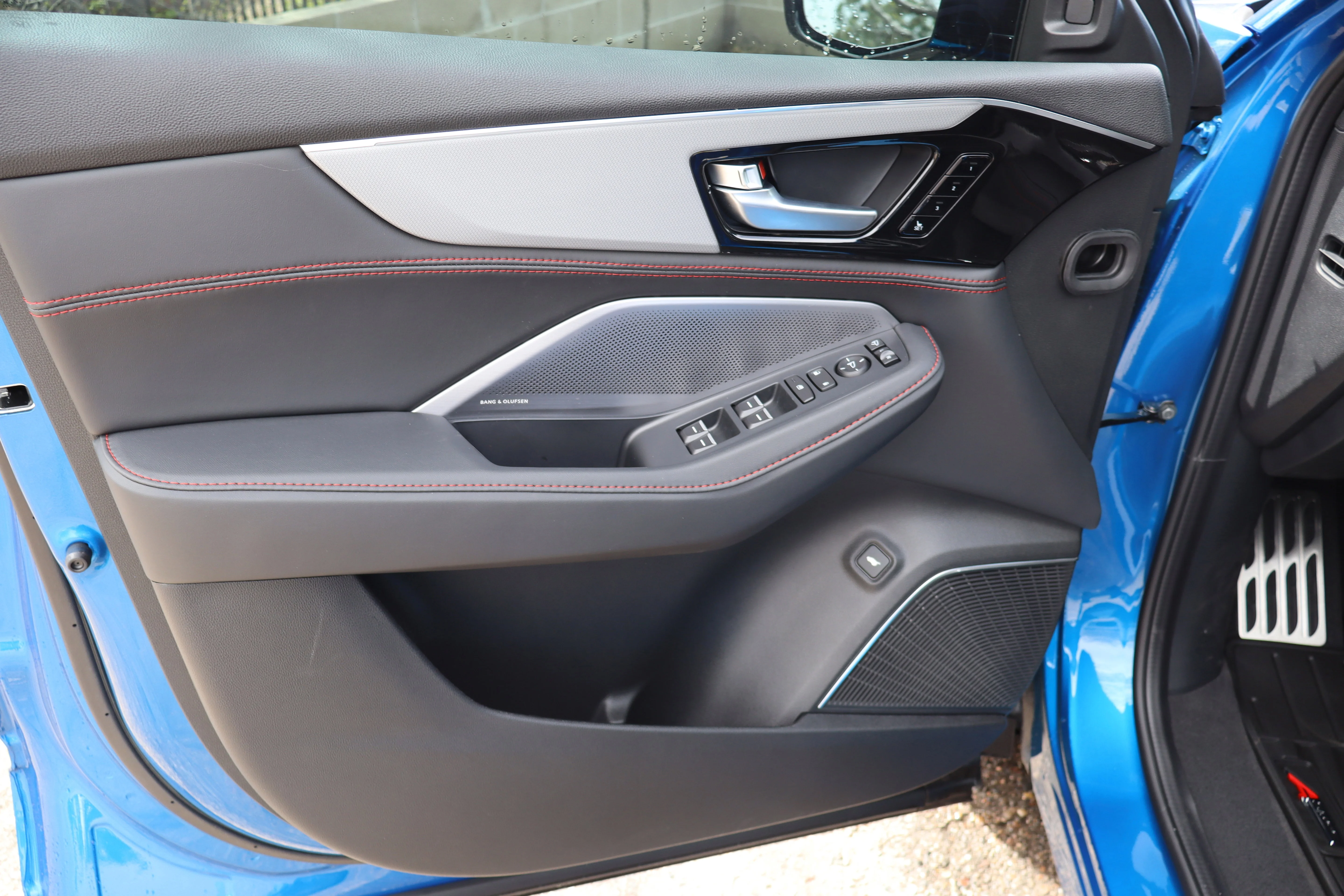 New 2026 Double Apex Blue Pearl Acura w/A-Spec Package image 25