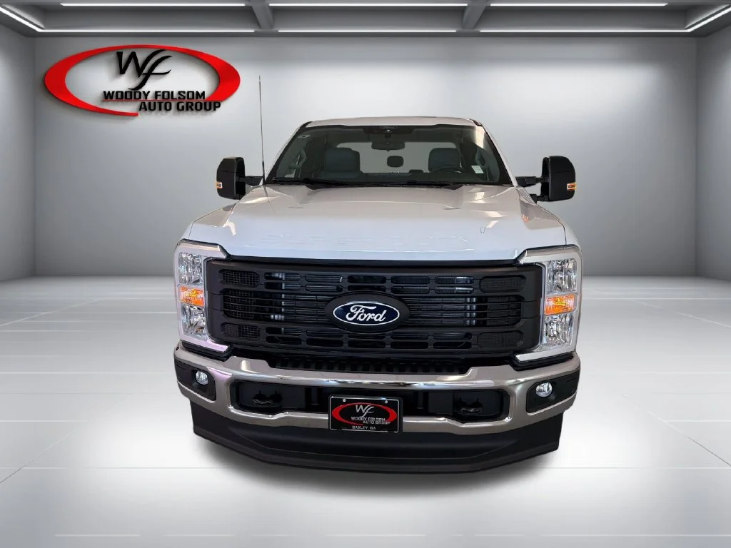 New 2027 White Ford XL image 2