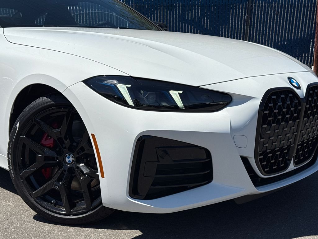 New 2027 Alpine White BMW 430i image 6