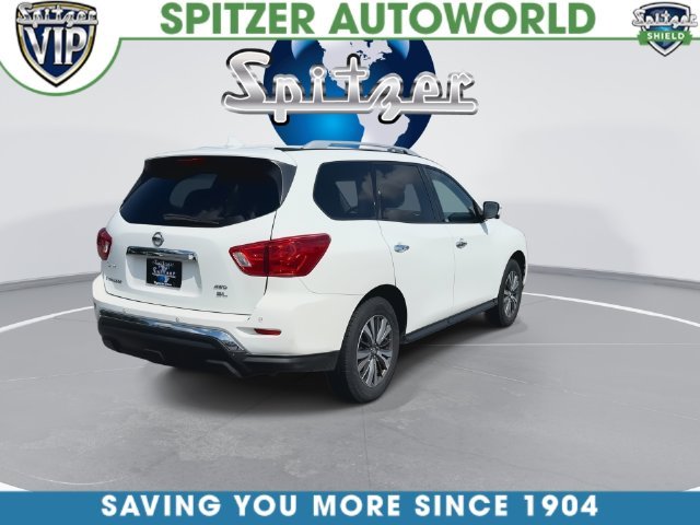 Used 2019 White Nissan SL image 10