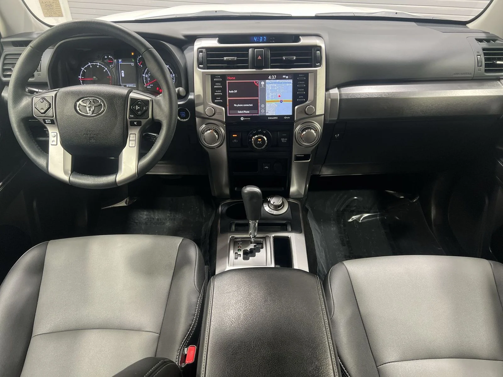 Used 2021 White Toyota SR5 Premium image 21