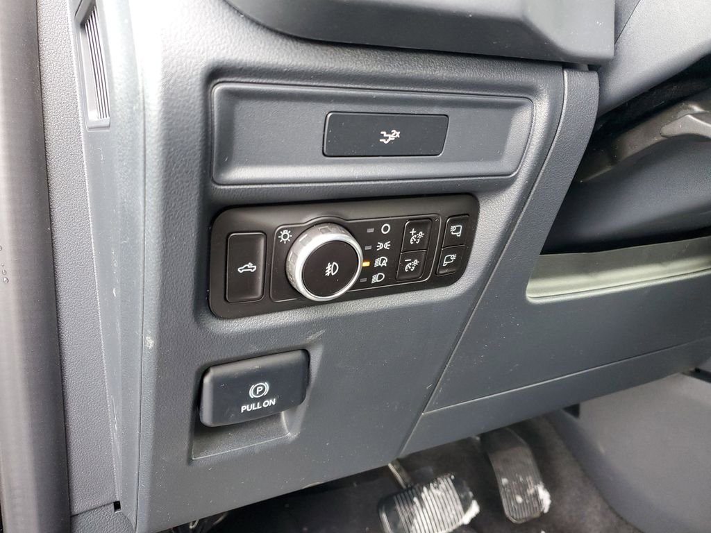 2026 Ford F-150 XLT - Photo 8