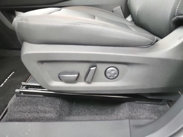 New 2026 White Nissan Platinum image 20
