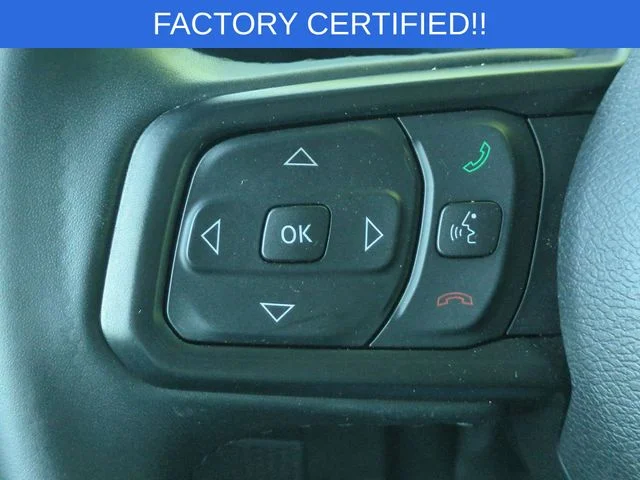 Used 2022 White Jeep Willys image 17