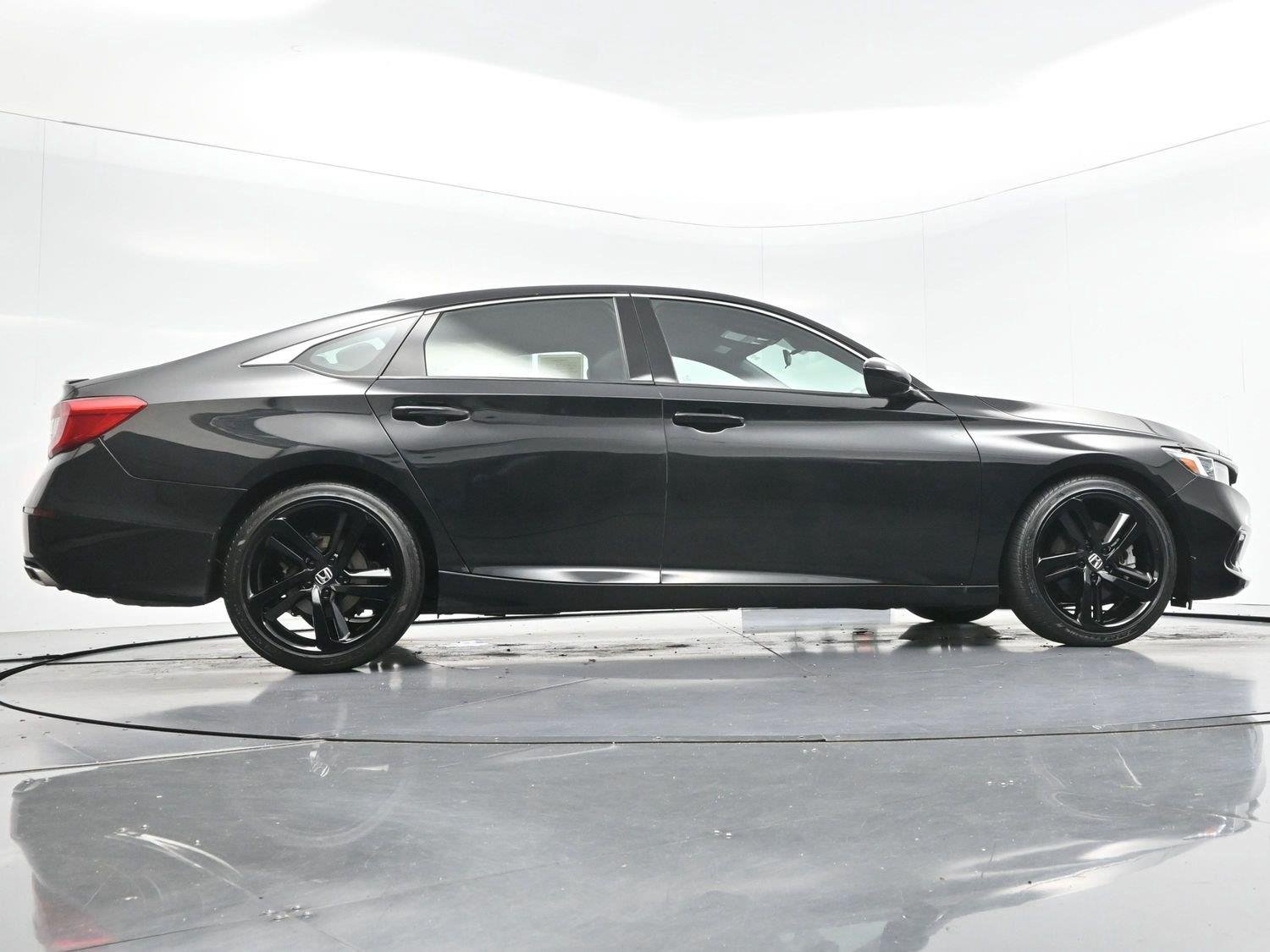 Used 2021 Crystal Black Pearl Honda Sport image 43