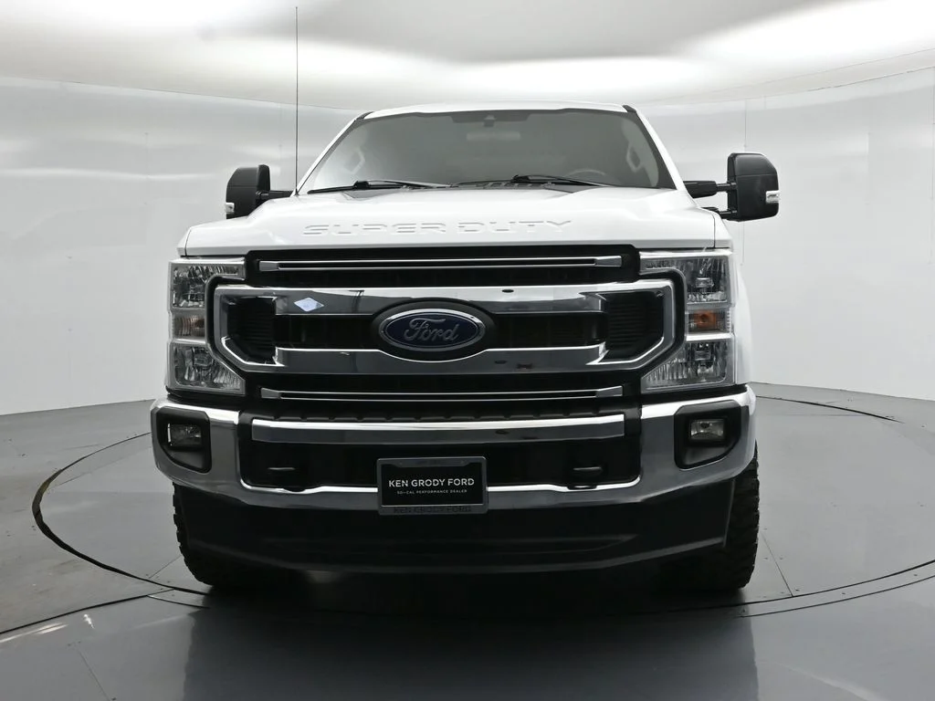 Used 2021 White Ford XLT image 19