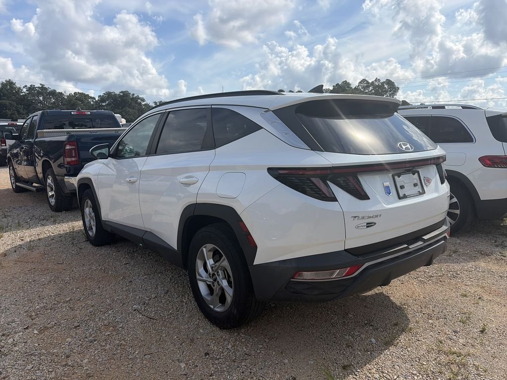 Used 2022 Gray Hyundai SEL image 4