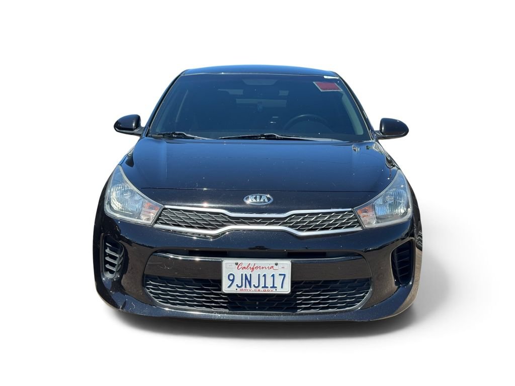 Used 2018 Black Kia S image 2