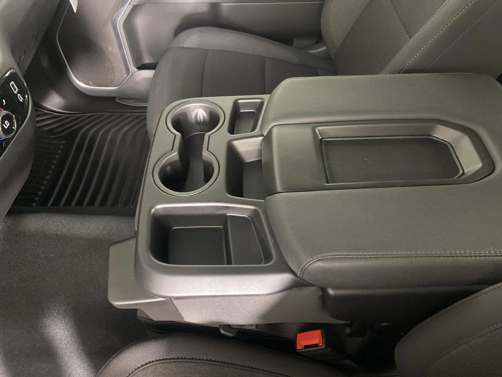 Used 2026 Sterling Gray Metallic Chevrolet LT image 21