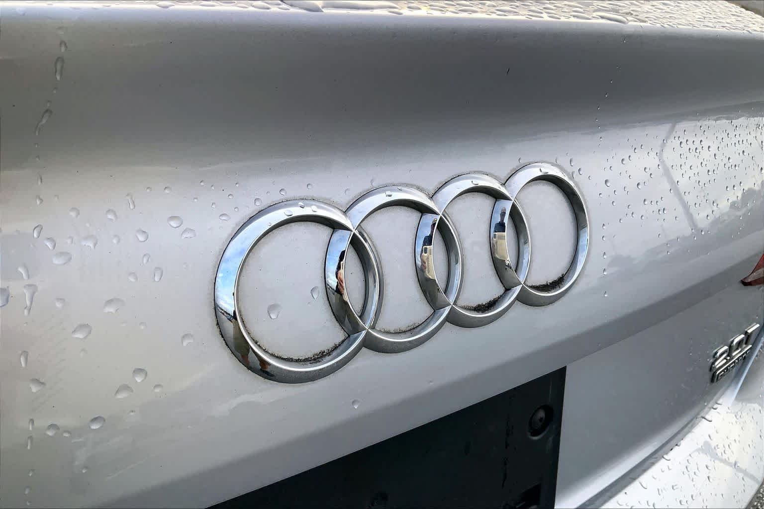 Used 2017 Cuvee Silver Metallic Audi Premium image 30