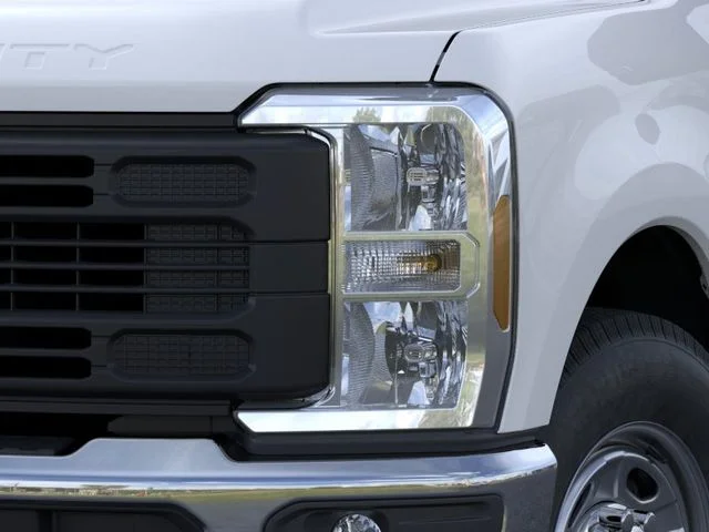 New 2026 Oxford White Ford F-250® XL image 18