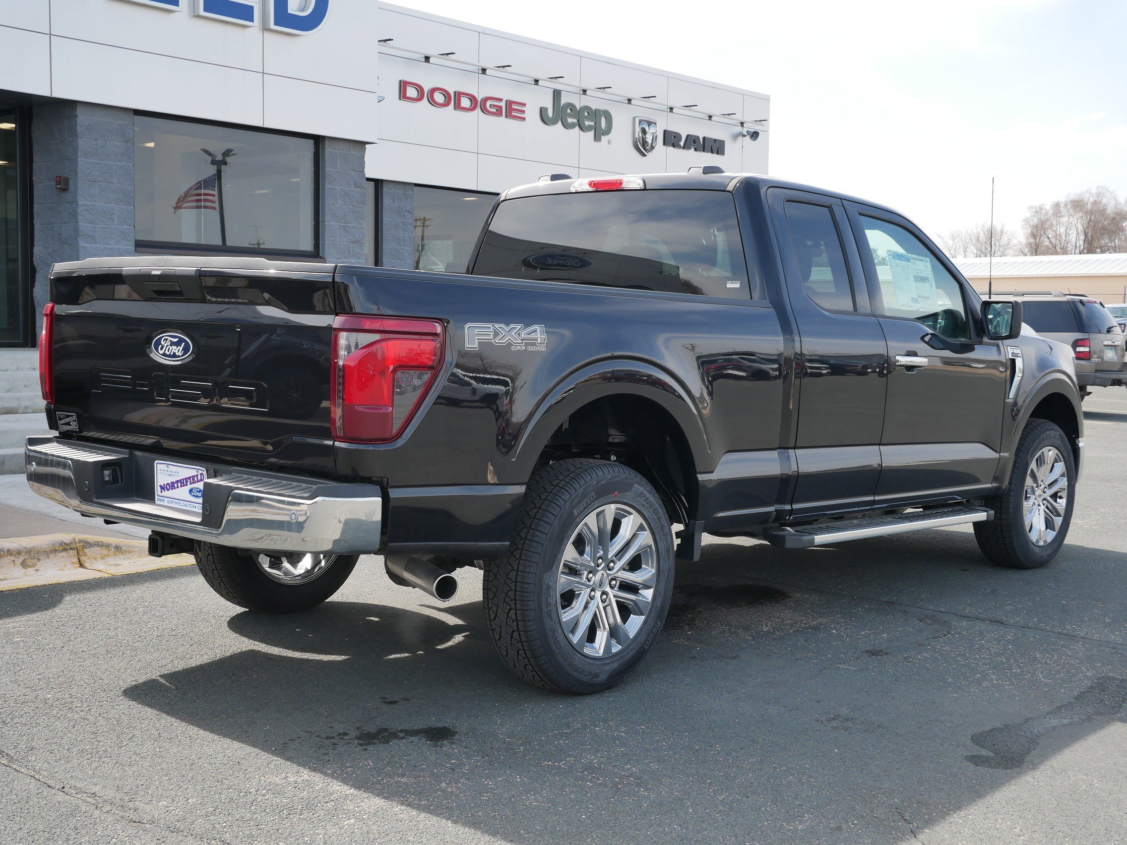 New 2026 Agate Black Metallic Ford XLT image 8
