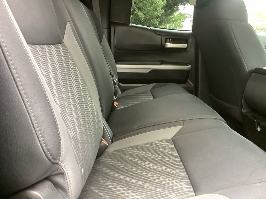 Used 2019 Blue Toyota SR5 image 4