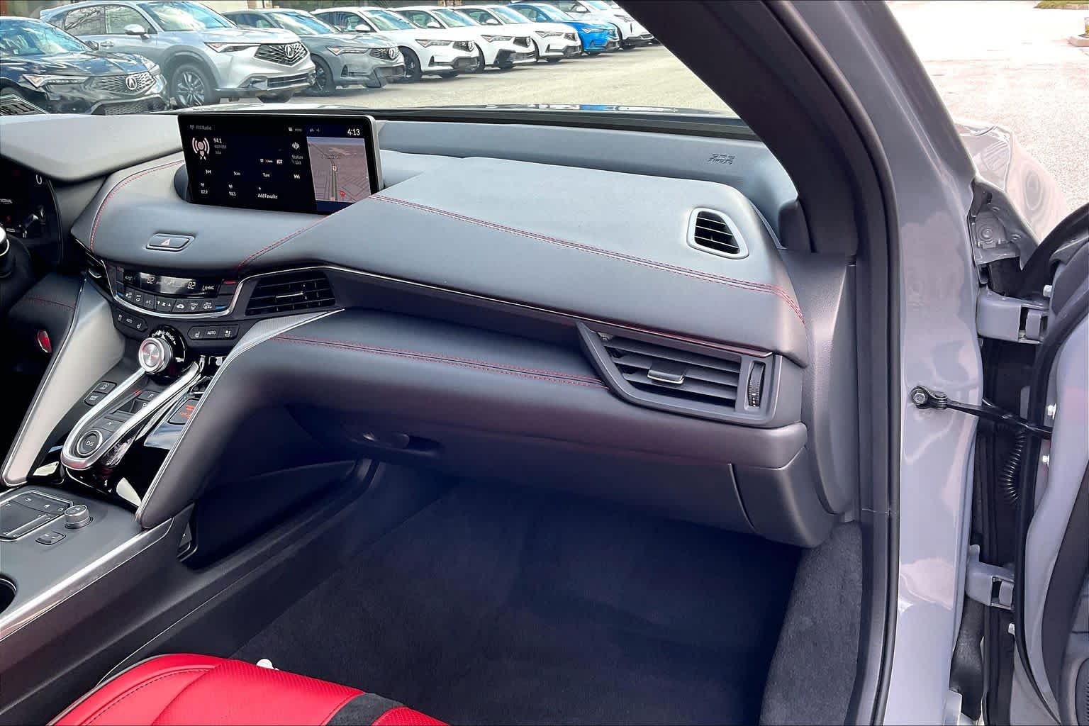 2025 Acura TLX A-SPEC Package - Photo 18